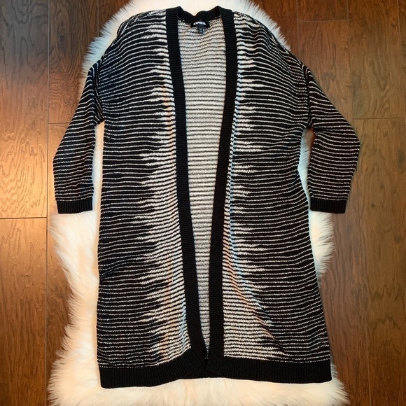 Express Black & White Front Open Women's Cardigan (S) - Picture 2 of 3